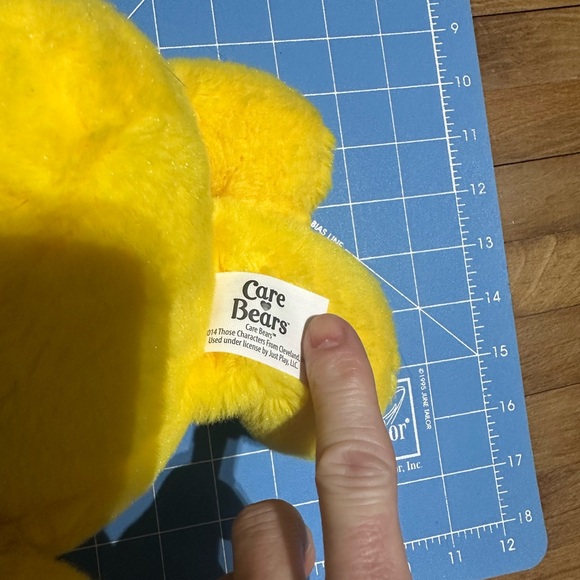 FUNSHINE CARE BEAR - Picture 4 of 4